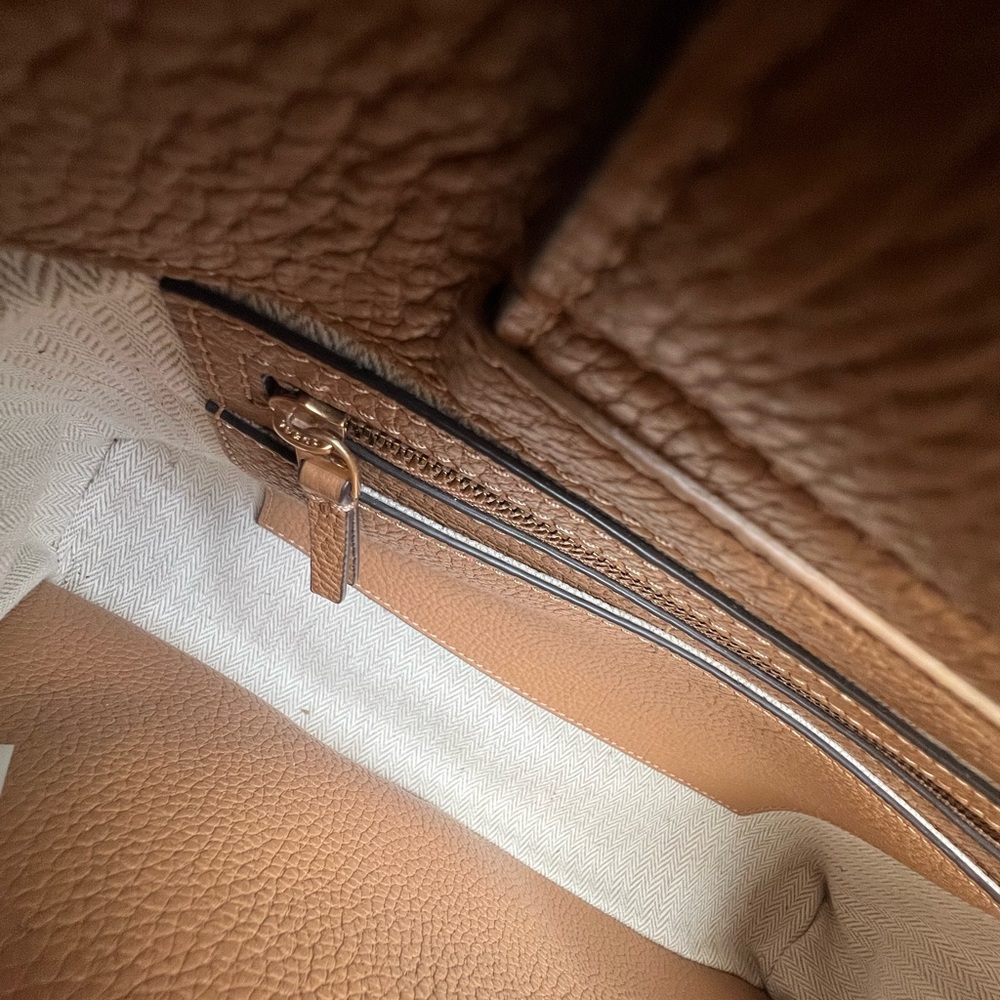 Tory Burch Britten Satchel - Picture 13 of 16